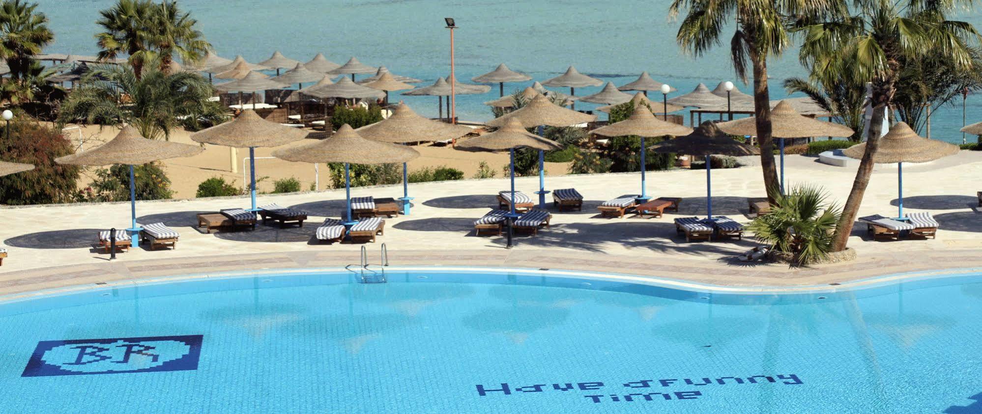 Blue Reef Red Sea Resort Marsa Alam Extérieur photo